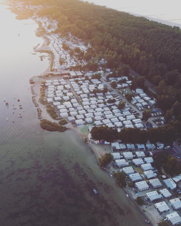 Przyczepy Kempingowe Chalupy 6, Kite Crew, W Maju Bez Przedsionkow * Chałupy